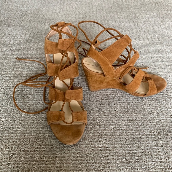 ALDO | Suede Wedges - Picture 2 of 8